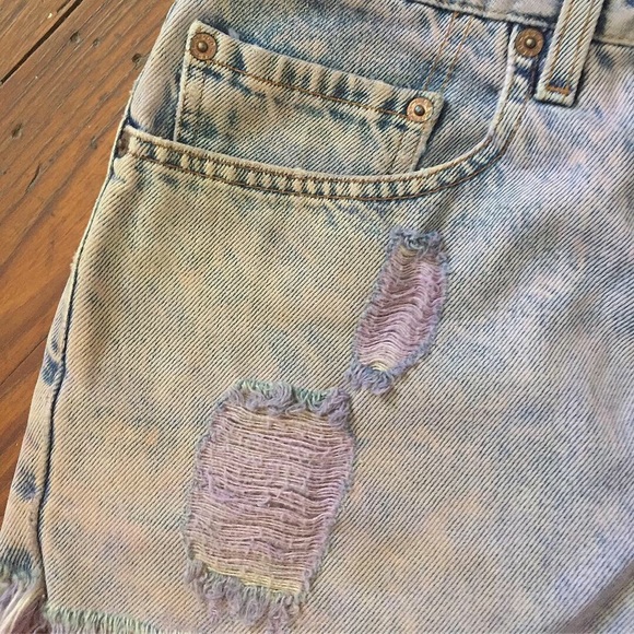 Levi’s denim shorts high rise, cutoff - Picture 5 of 8